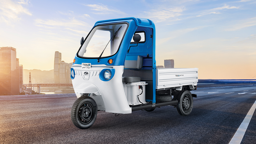 Treo Yaari Cargo with Advanced Lithium-ion Technology